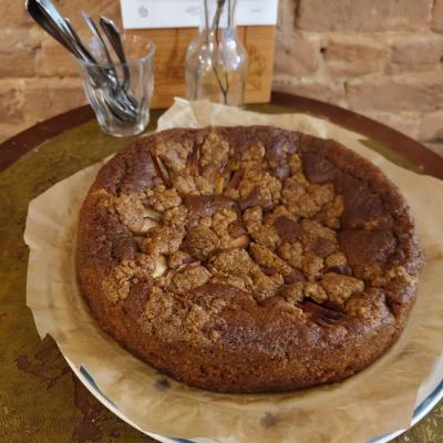 Apple Pecan Cake