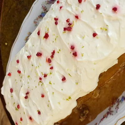 Matcha Raspberry Cake