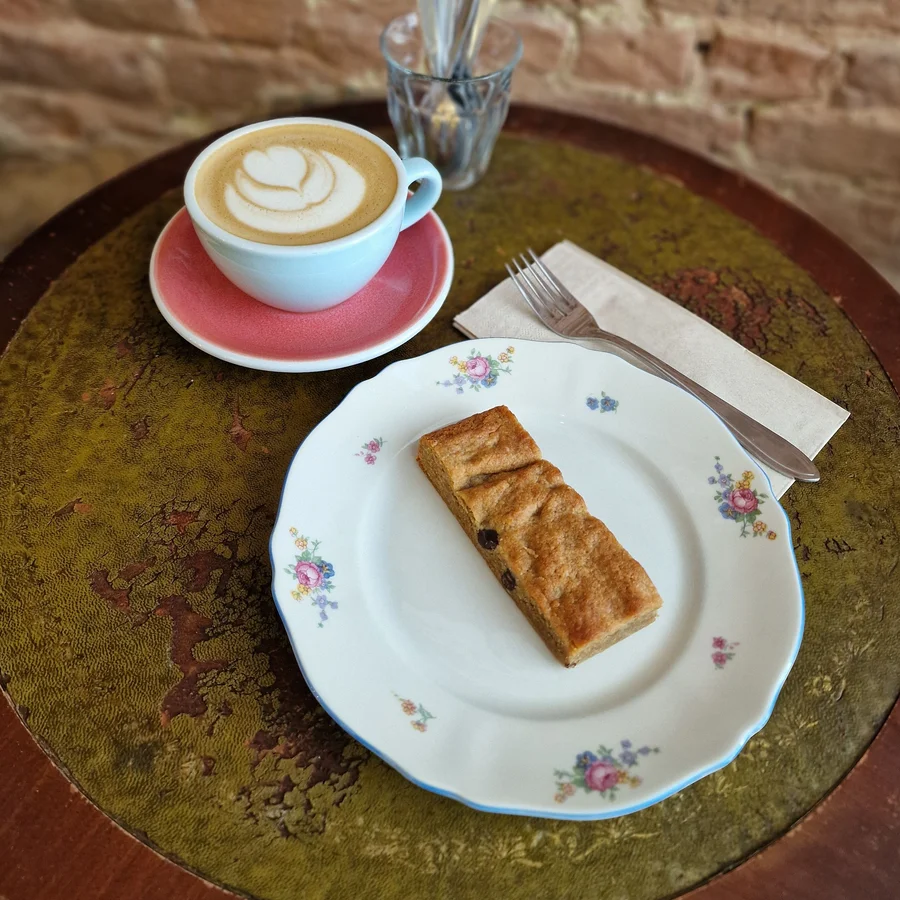 Tahini Chocolate Chip Blondies – foto 2
